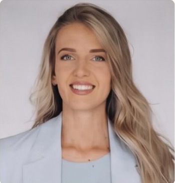 Anna Stepura, Co-founder and CEO of Adlyse